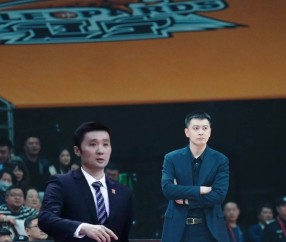 九游官网体育 - 马赛发布备战花絮;今晨回应争议;CBA季后赛任务艰巨;轮换策略被讨论