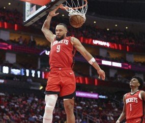 九游娱乐 -新奥尔良鹈鹕迎NBA总决赛关键赛,加时末段豪取连胜,气氛紧张,团队化学反应显著(nba总决赛最新消息)