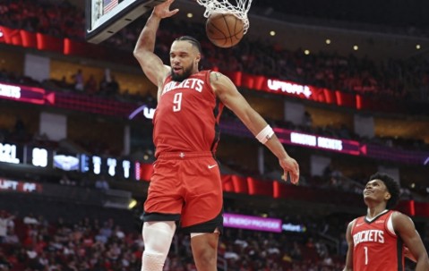 九游娱乐 -新奥尔良鹈鹕迎NBA总决赛关键赛,加时末段豪取连胜,气氛紧张,团队化学反应显著(nba总决赛最新消息)