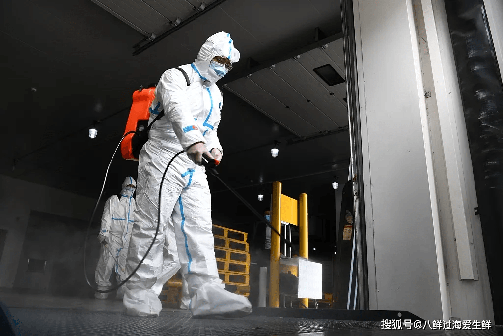 集结日体能课后;乌迪内斯更衣室发声备战法甲;压力陡增;赛季目标并未改变  集结日体能课后;乌迪内斯更衣室发声备战法甲;压力陡增;赛季目标并未改变
