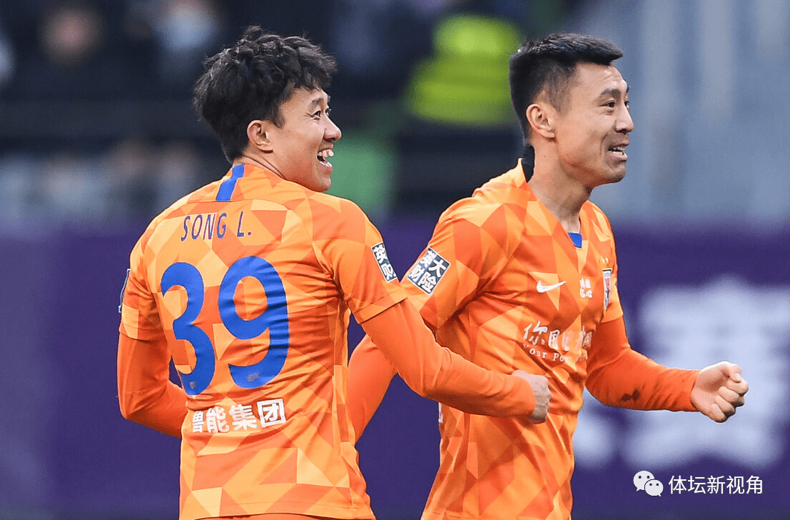 冲刺阶段突围战来临，北京首钢围绕亚冠调整名单，震撼外界，更衣室氛围转暖的简单介绍